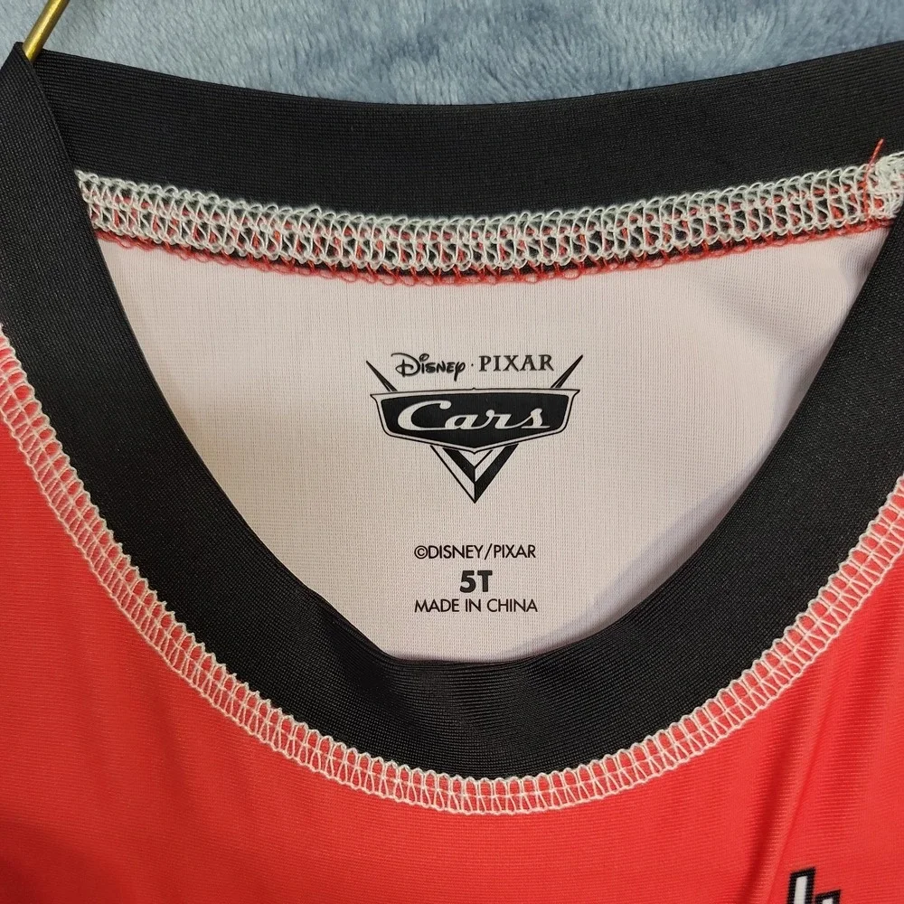 Boys Longsleeve Water Shirt 50+ UV Protection‎ Lightning McQueen, size 5T